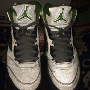 ❌traded❌Jordan retro 5 "green bean "
